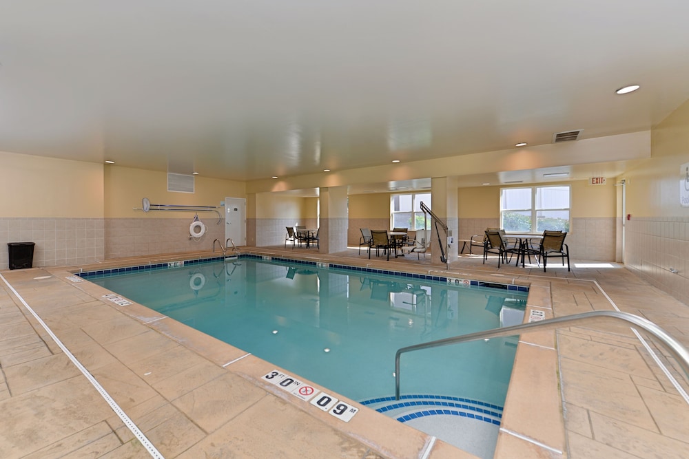 holiday inn express st louis west ofallon by ihg