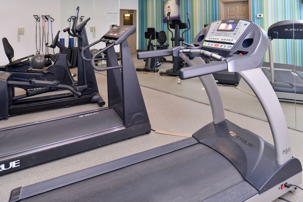 holiday inn express st louis west ofallon by ihg