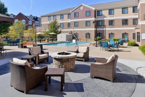 staybridge suites ofallon chesterfield by ihg