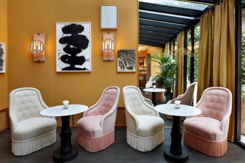 le belgrand hotel paris champs elysees tapestry by hilton