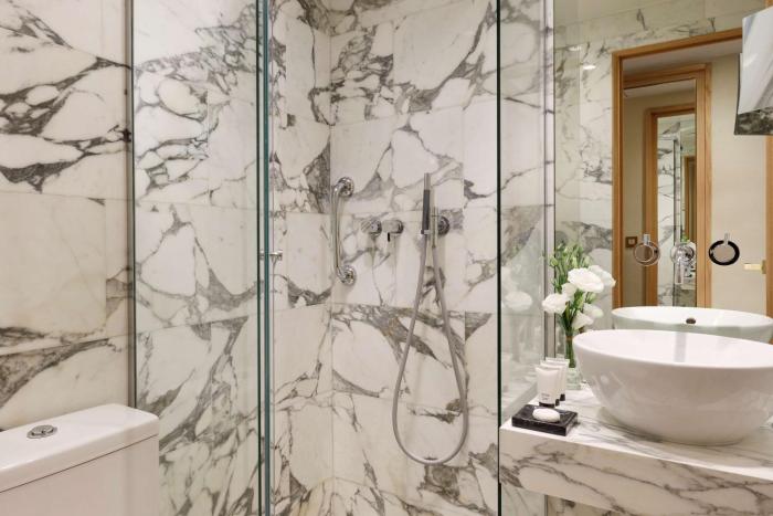 le belgrand hotel paris champs elysees tapestry by hilton