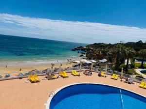 borda dagua praia da oura