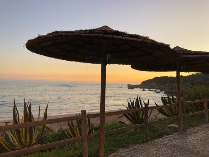 borda dagua praia da oura