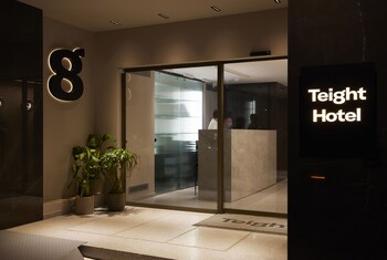 Teight Hotel,,4 star