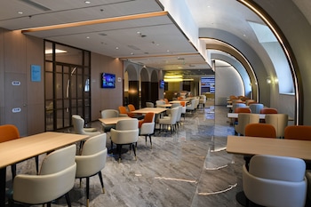 Holiday Inn Express Tianjin Binhai, An Ihg Hotel,,3 star