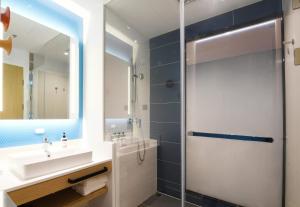 holiday inn express tianjin binhai an ihg hotel