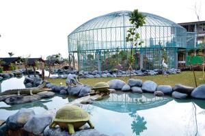 ciwidey valley resort hot spring waterpark