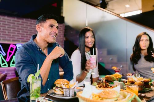 holiday inn hotel and suites cairo maadi an ihg hotel