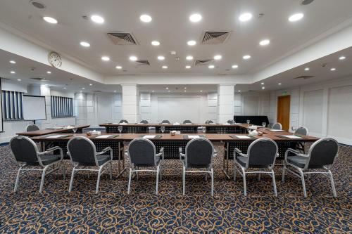 holiday inn hotel and suites cairo maadi an ihg hotel