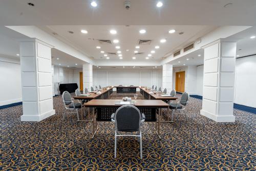 holiday inn hotel and suites cairo maadi an ihg hotel