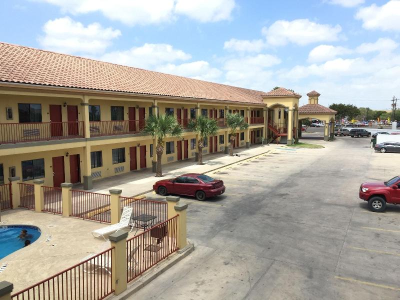 Boca Chica Inn & Suites Brownsville,Cameron>>Brownsville,2 star