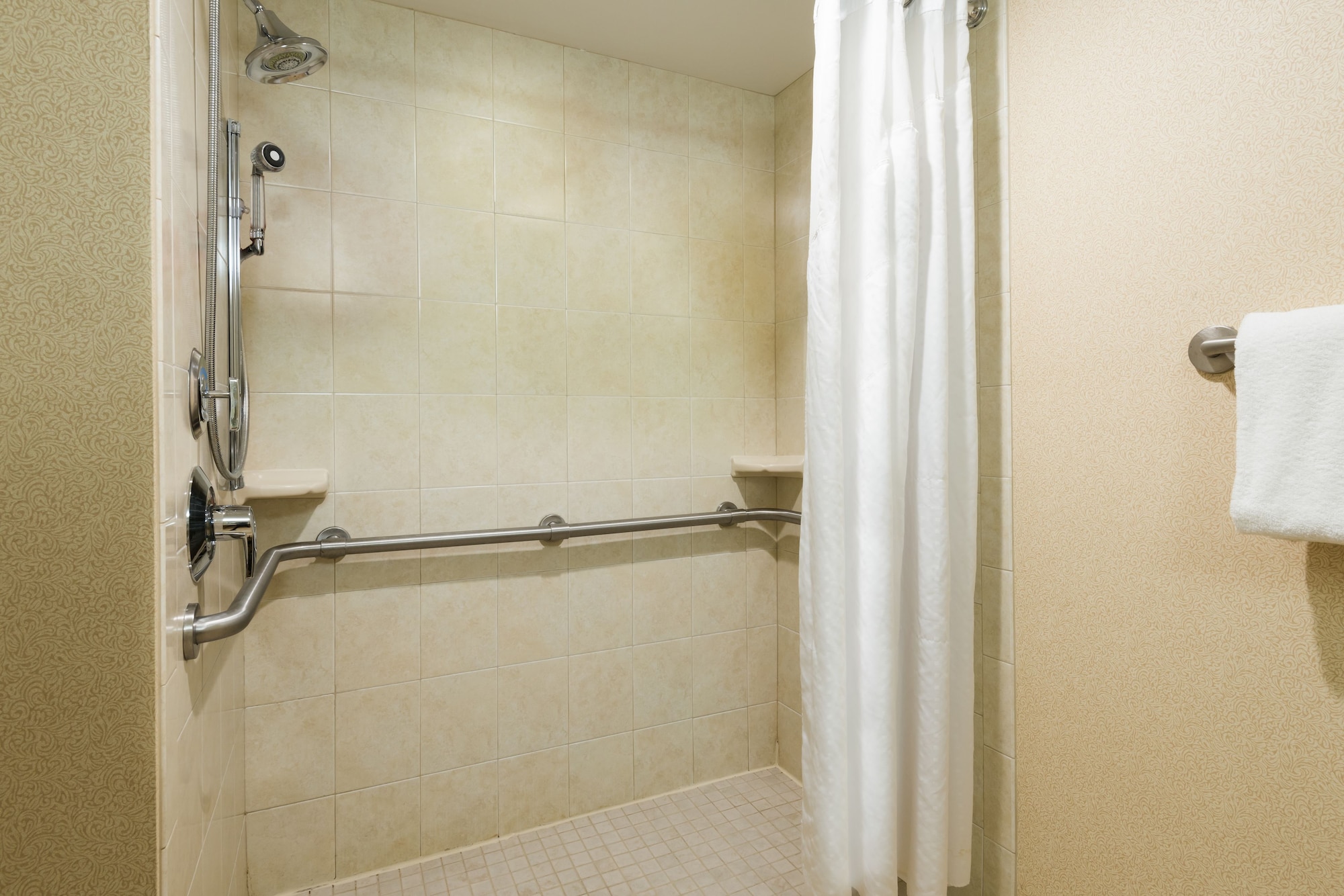 holiday inn express and suites rochester webster by ihg