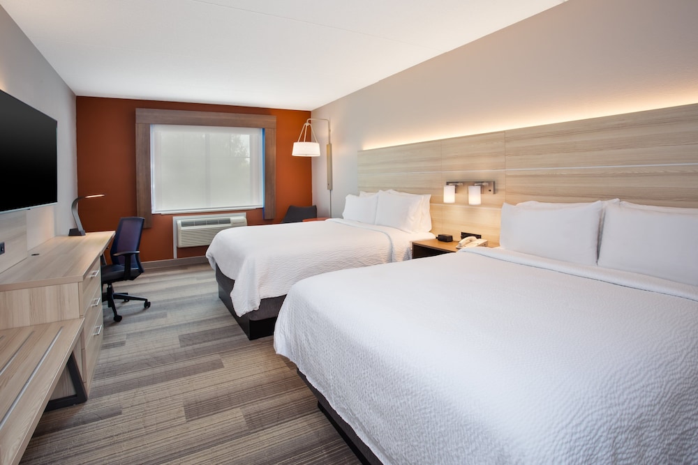 holiday inn express and suites rochester webster by ihg