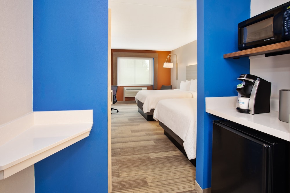 holiday inn express and suites rochester webster by ihg