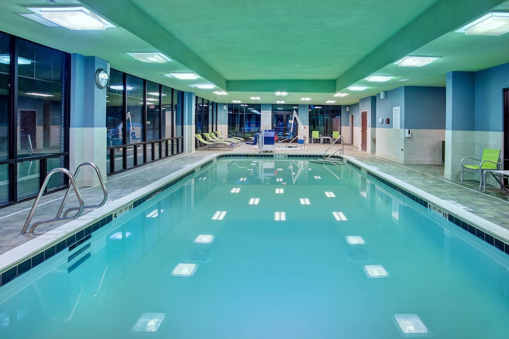 holiday inn express and suites rochester webster by ihg
