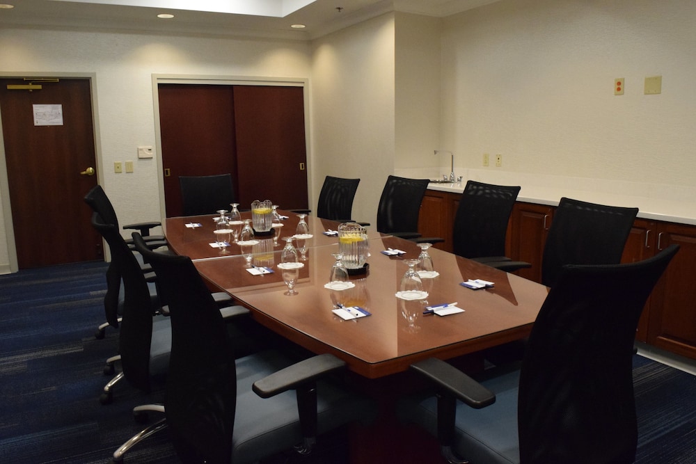 holiday inn express and suites rochester webster by ihg