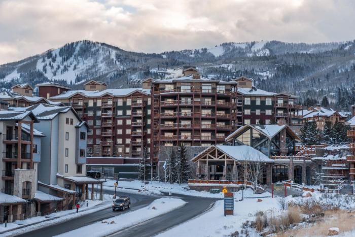 canyons village condos by all seasons resort lodging