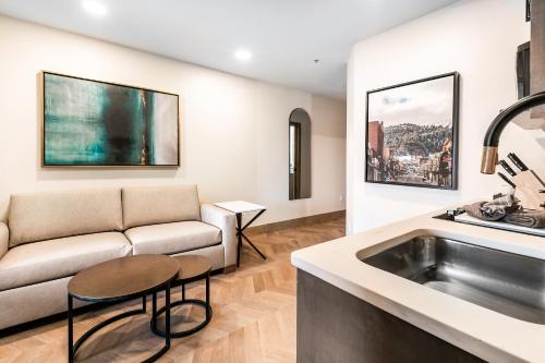 canyons village condos by all seasons resort lodging