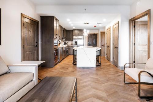 canyons village condos by all seasons resort lodging