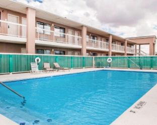econo lodge lordsburg i 10