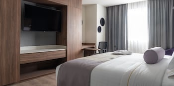 gran hotel expo guadalajara by hnf