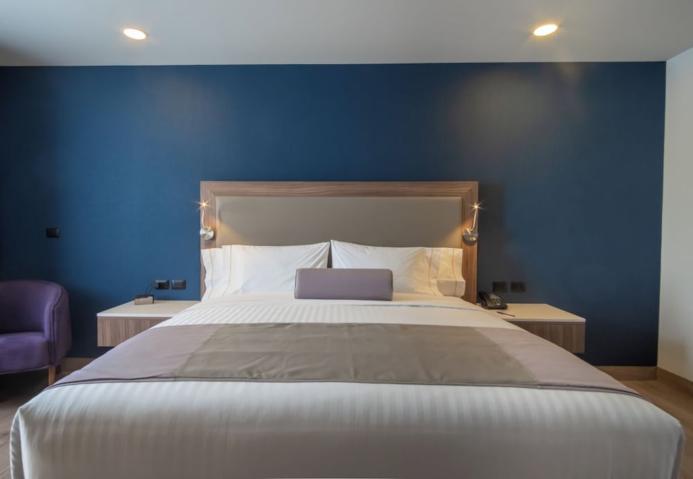 gran hotel expo guadalajara by hnf