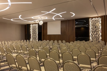 gran hotel expo guadalajara by hnf