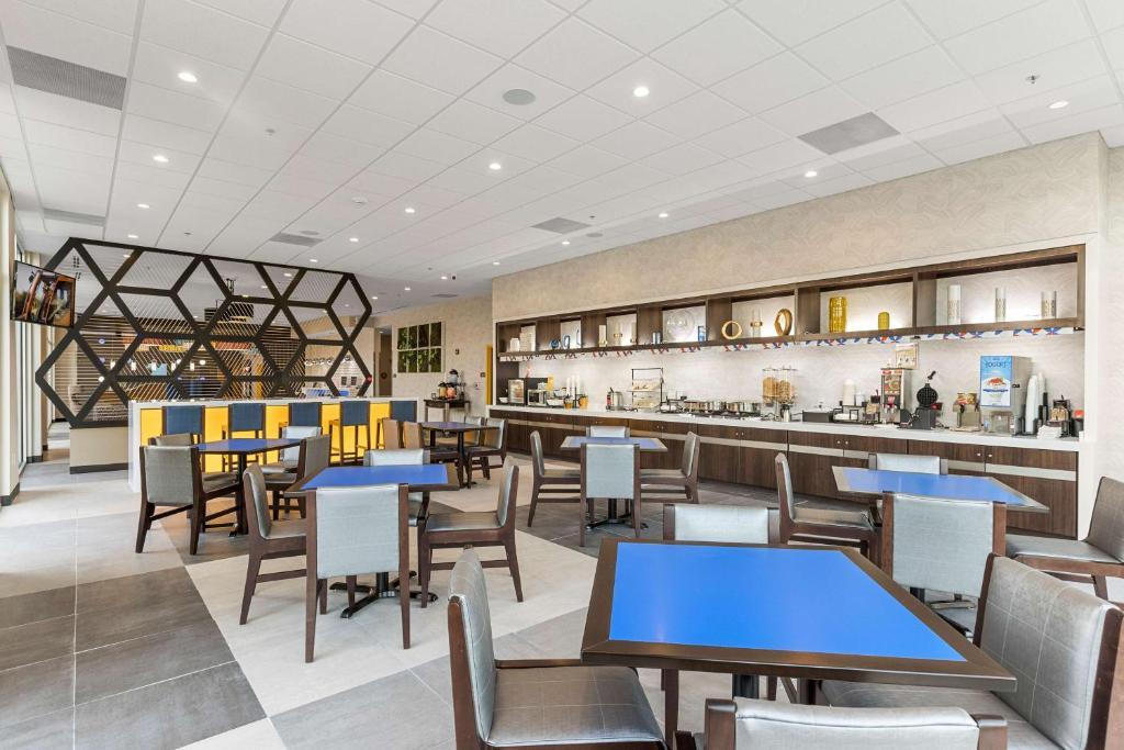 glo best western pooler savannah airport hotel