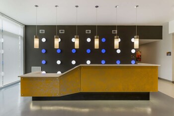 glo best western pooler savannah airport hotel