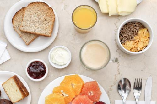 dazzler by wyndham la plata