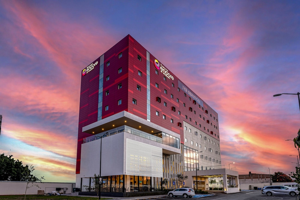 ramada encore by wyndham guadalajara aeropuerto