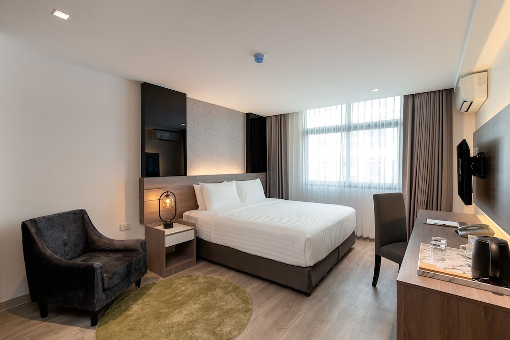 orion hotel and residence