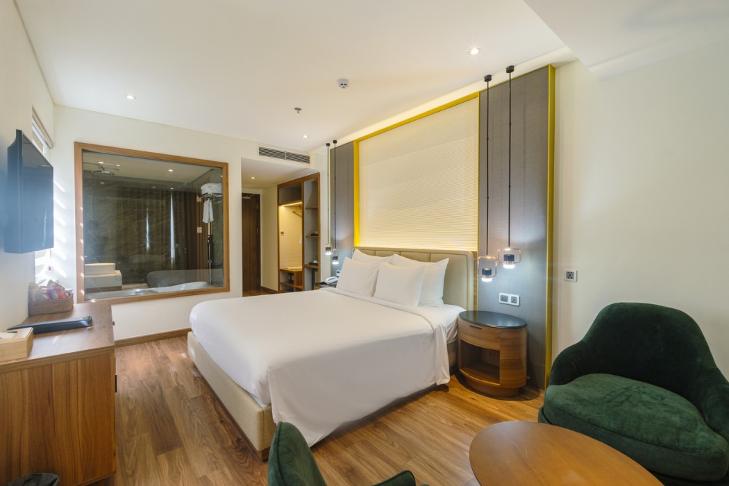 the tahiti beach hotel