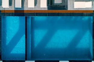 the tahiti beach hotel