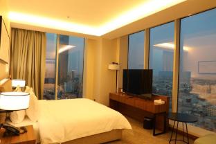 hdb hotel financal district