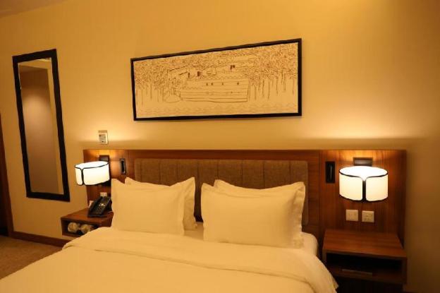 hdb hotel financal district