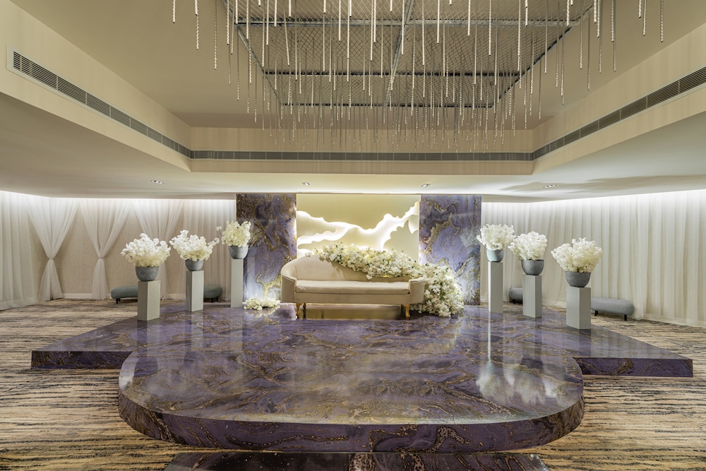 hdb hotel financal district