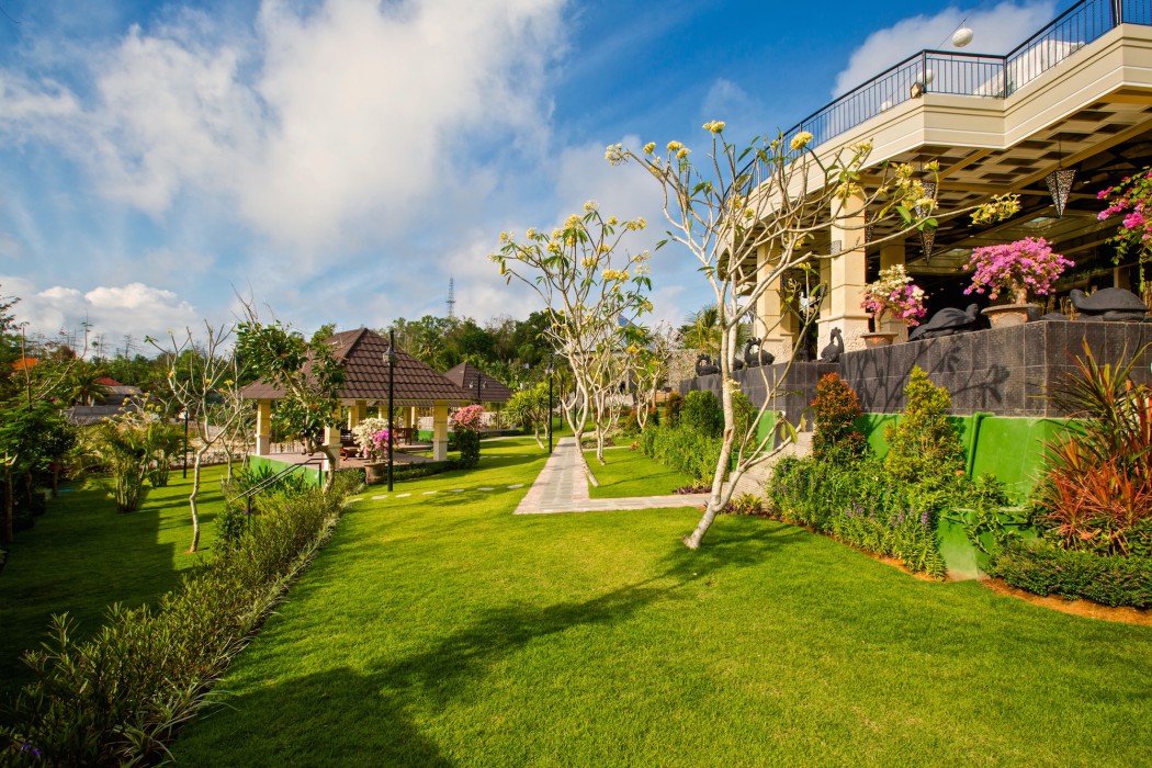 flamingo dewata suite