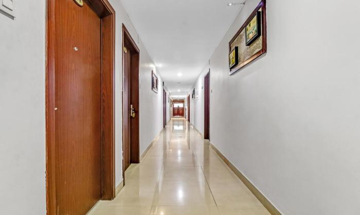 treebo symphony hotels and resorts angamally