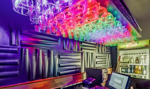 treebo symphony hotels and resorts angamally