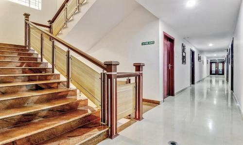 treebo symphony hotels and resorts angamally