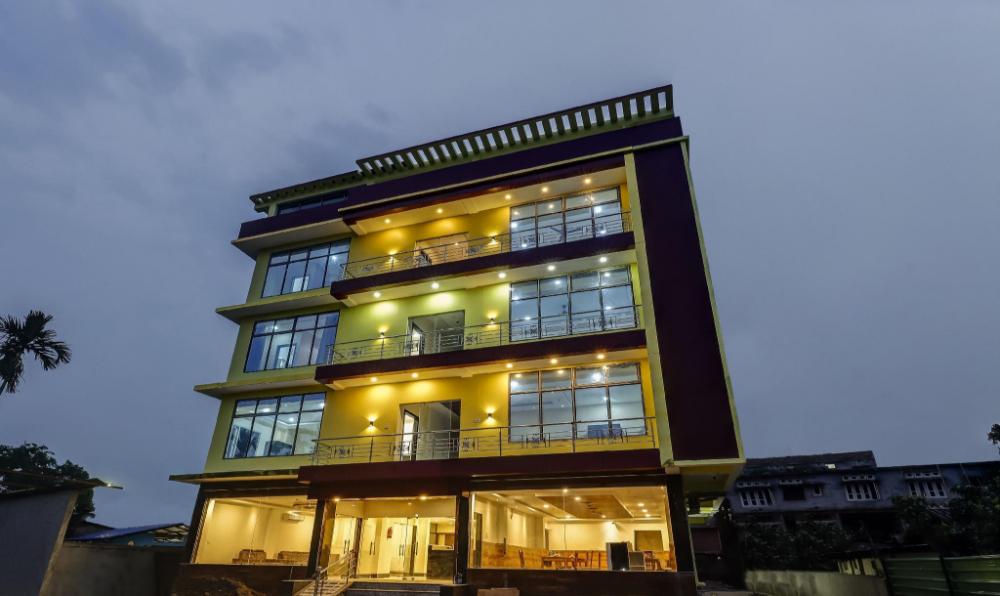 treebo hotel mobi vip airport