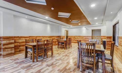 treebo hotel mobi vip airport