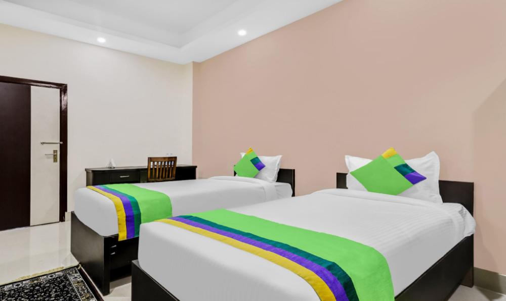 treebo hotel mobi vip airport