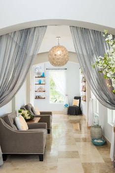 windsong on the reef