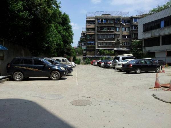 jinjiang inn baiguolin subway station chengdu