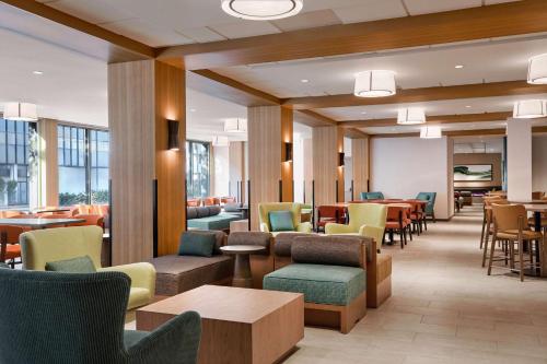 la quinta inn and suites by wyndham lax