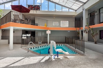 Vettecity Hotel,,2.5 star