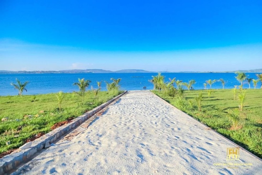 fancy resort beach hotel