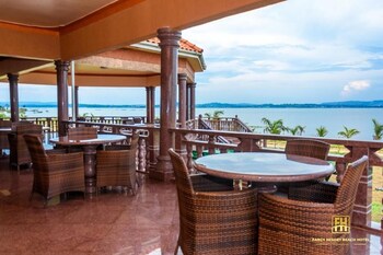 fancy resort beach hotel